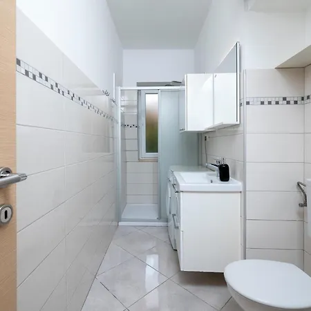 Lovely In With Wi-fi * Pula