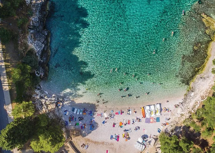 Apartment Lovely In With Wi-fi Pula