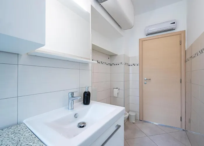 Lovely In With Wi-fi Apartament Pula