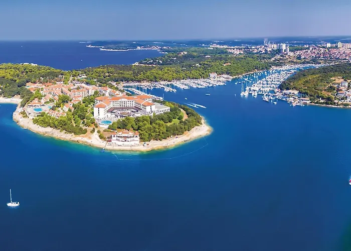 Lovely In With Wi-fi Apartment *